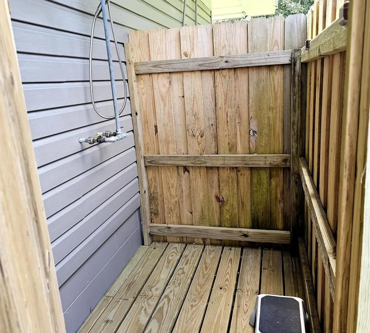 Hidden Gem With New Patio And Private Dock Destin